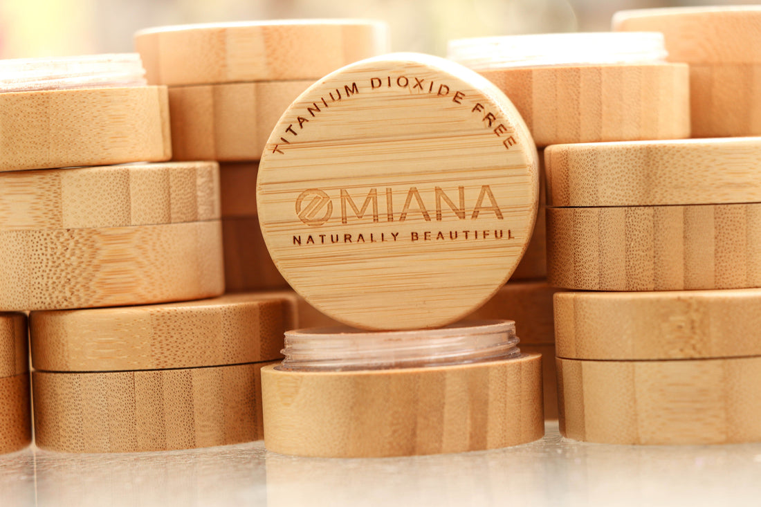 Perfect Foundation Makeup for Sensitive Skin: Omiana's Titanium Dioxide-Free and Mica-Free Loose Powder
